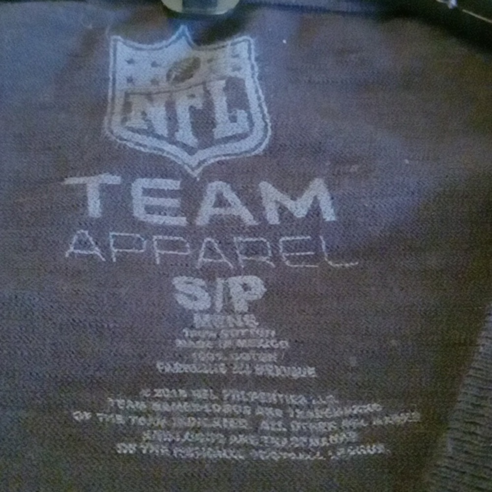 NFL Carolina Panthers T-shirt Black and Blue Size S/P*HostPick* - Picture 6 of 7